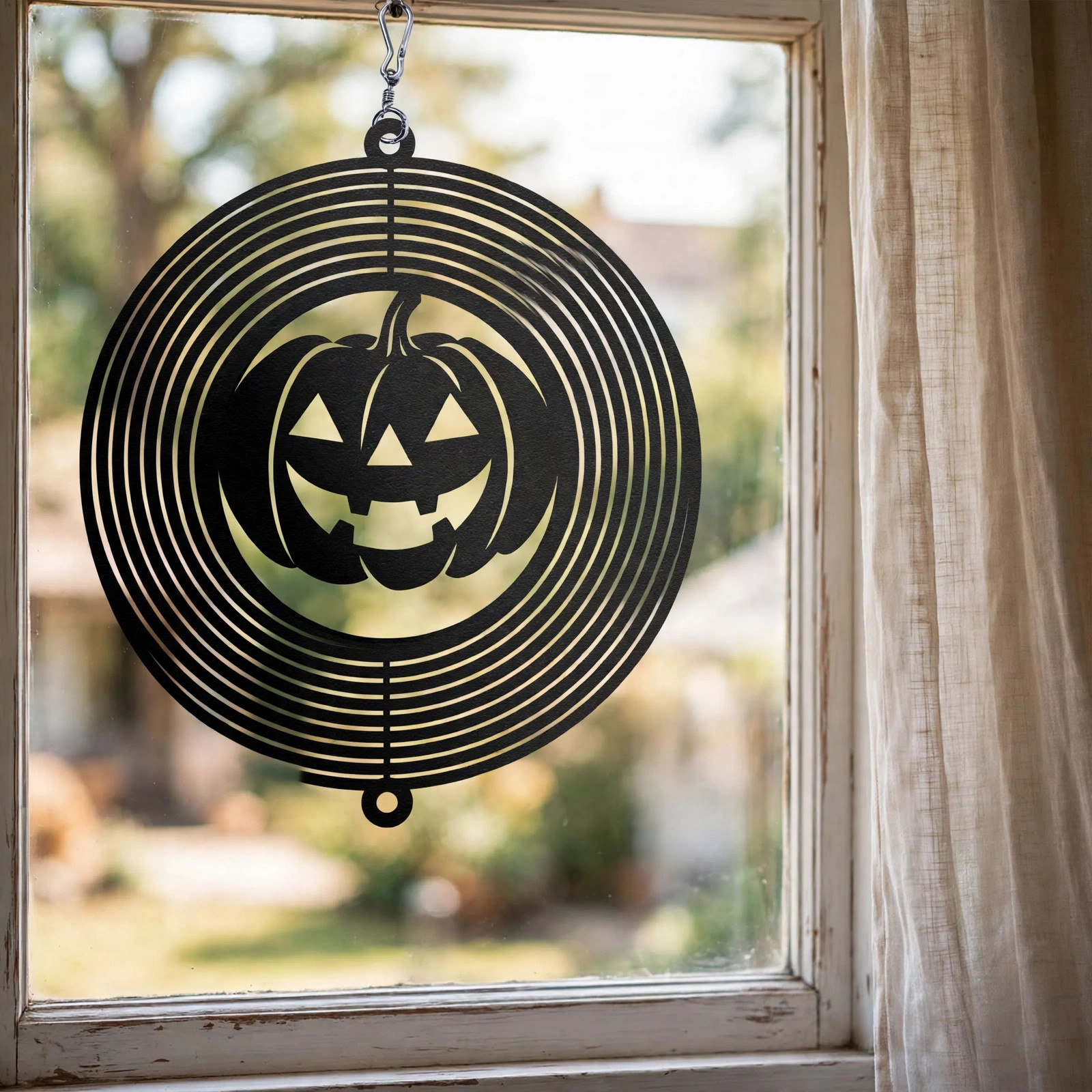 Pumpkin Wind Spinner, Metal Outdoor Hanging Garden Decoration, Spooky Halloween Decor for Yard Art, Unique Patio and Lawn Decoration