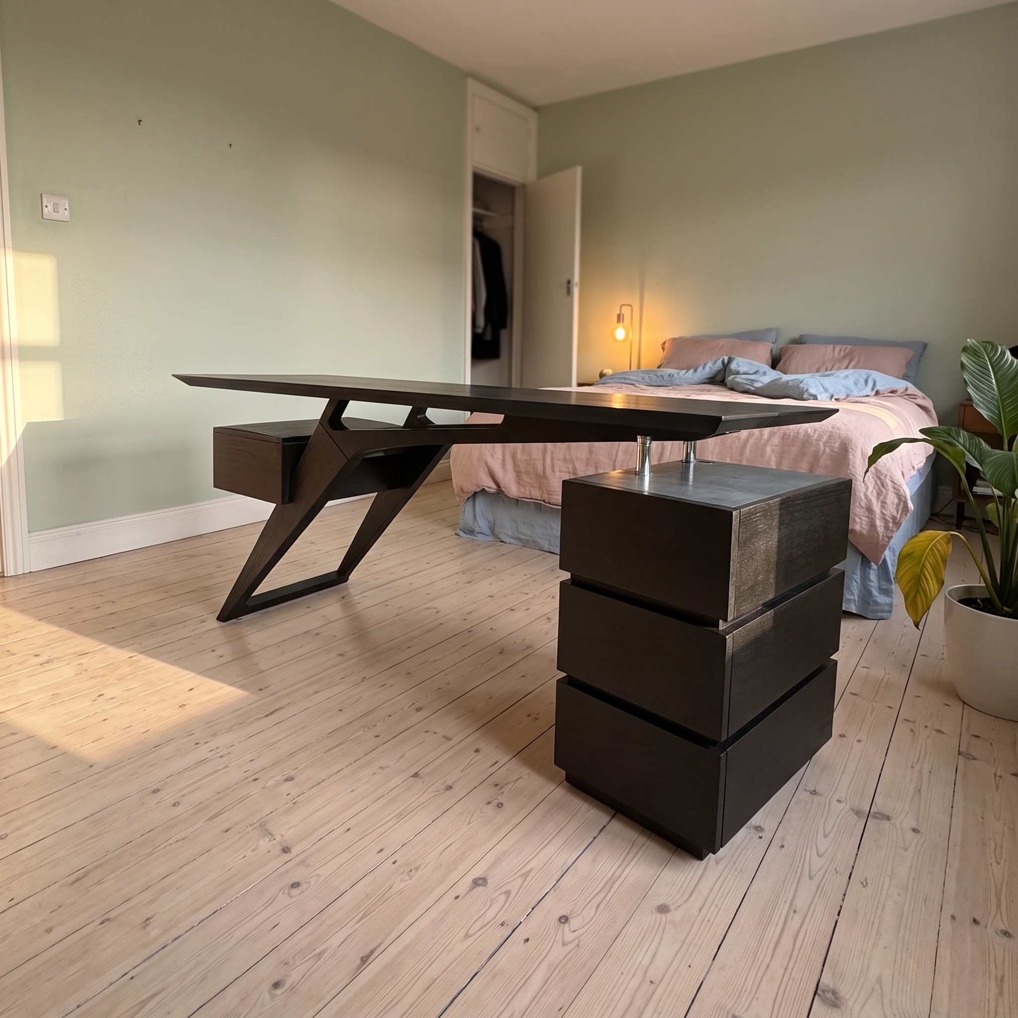 Modern Executive Desk with Sculptural Geometric Design for Workspace